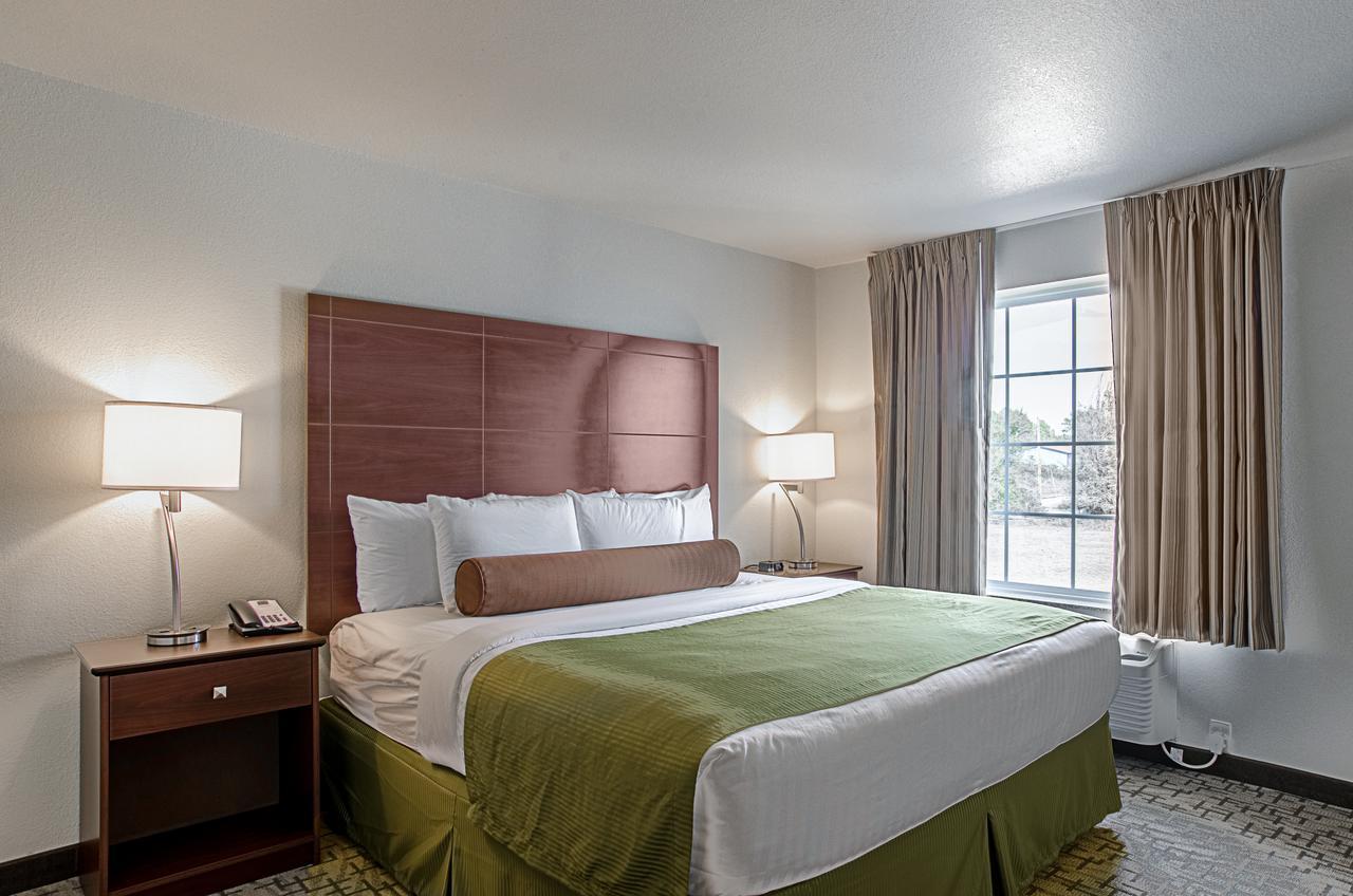 Cobblestone Inn & Suites - Guernsey Exterior foto