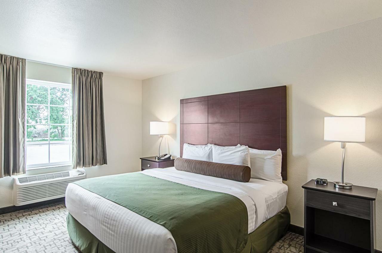 Cobblestone Inn & Suites - Guernsey Exterior foto